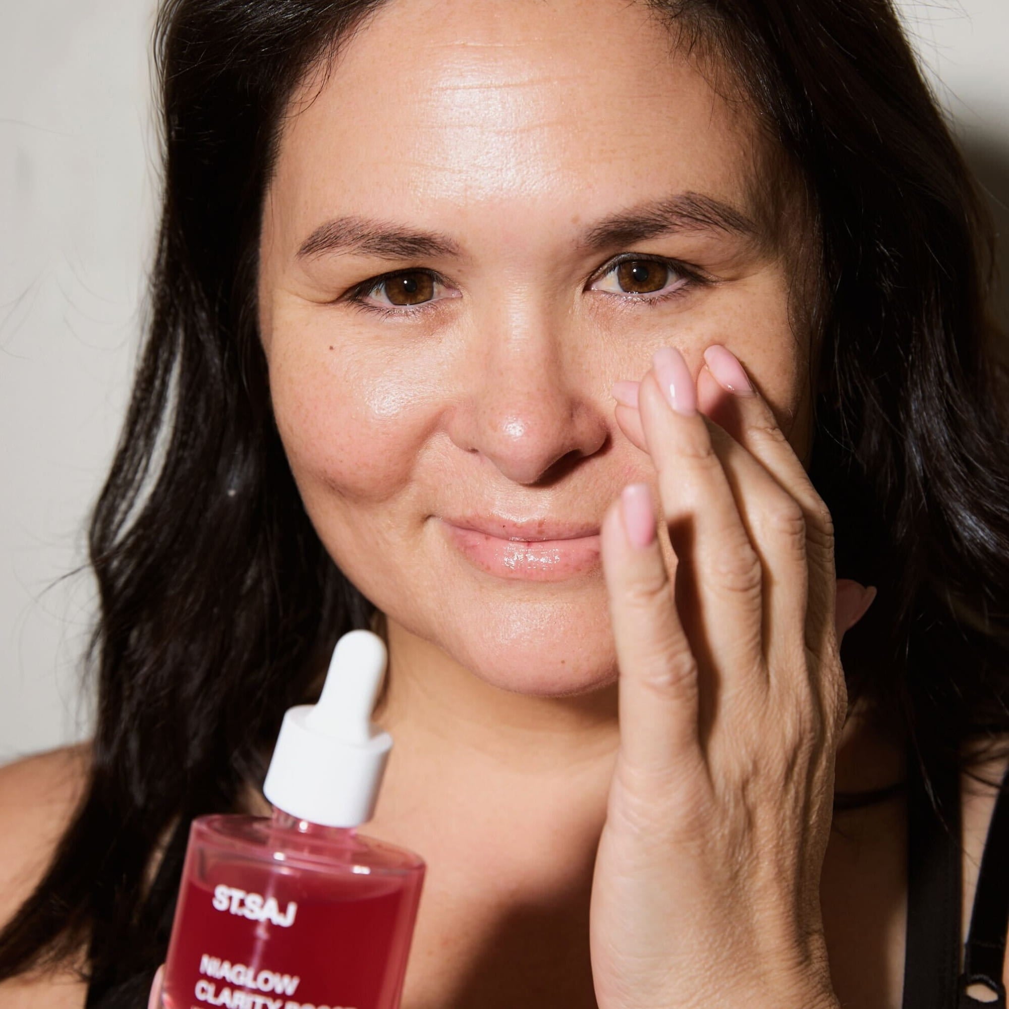 Pregnancy-Safe Skincare: What to Use (and Skip) While Expecting