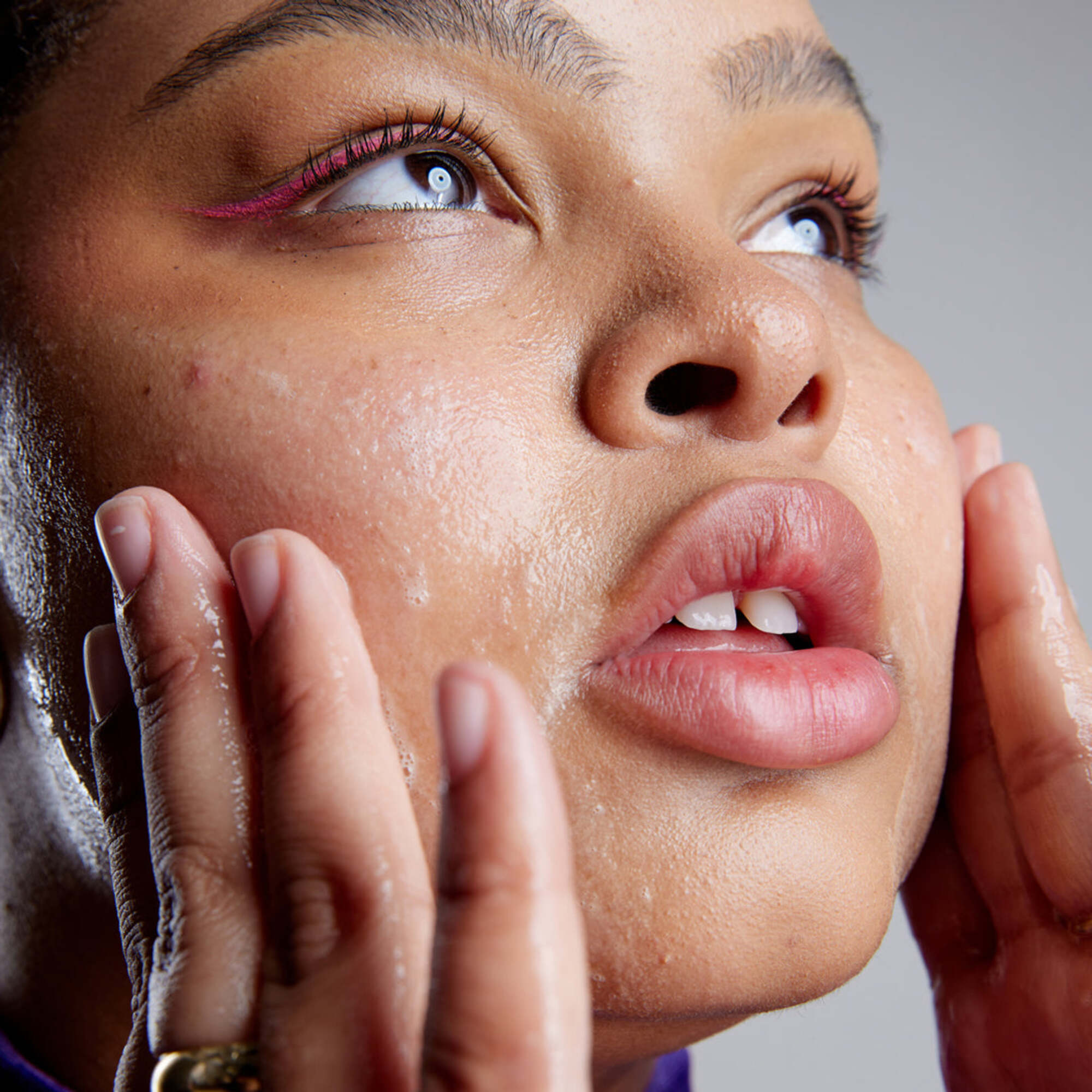 ST.SAJ Clear Cleanse - model skin close-up after cleansing, balanced hydrated complexion